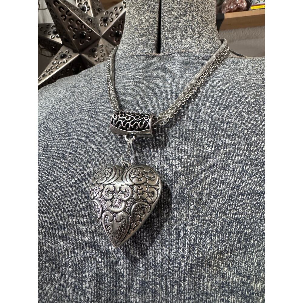 Vintage Heart Locket Necklace | Ornate Silver Tone | Romantic Boho